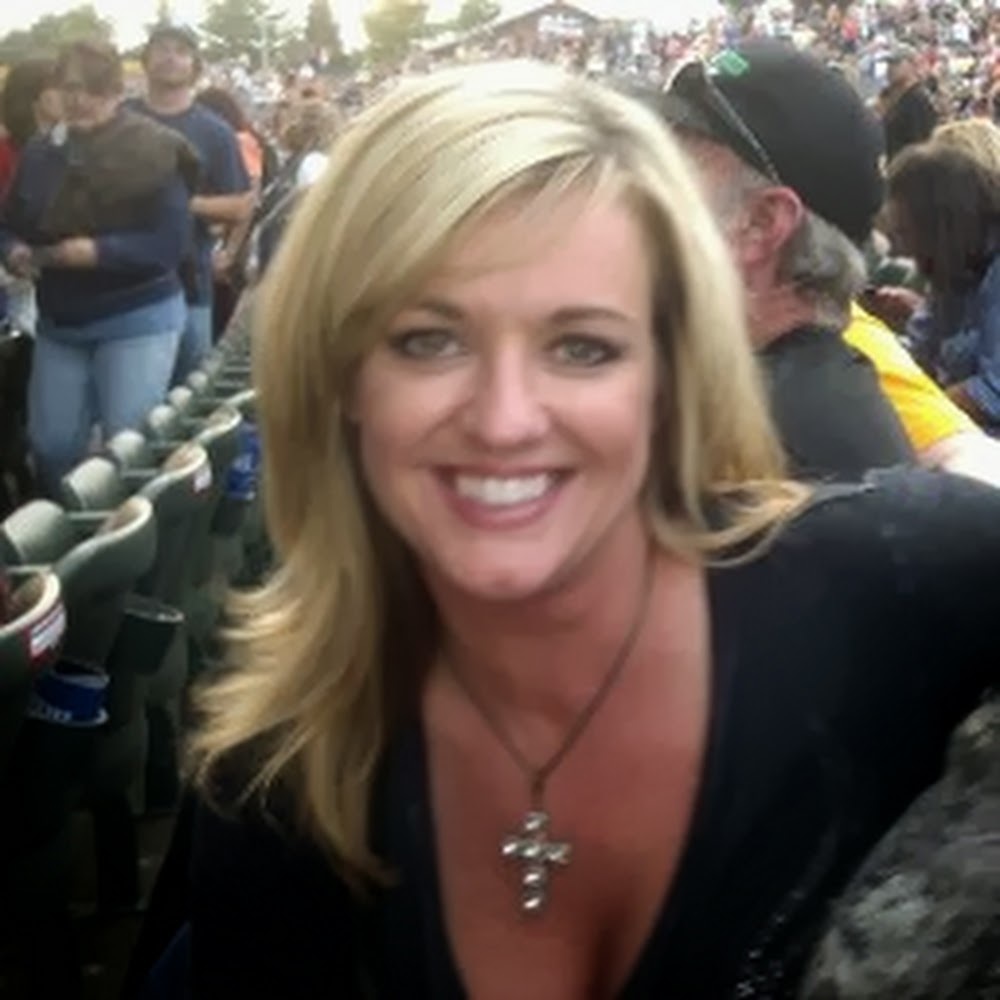 Meet your Posher, Diana